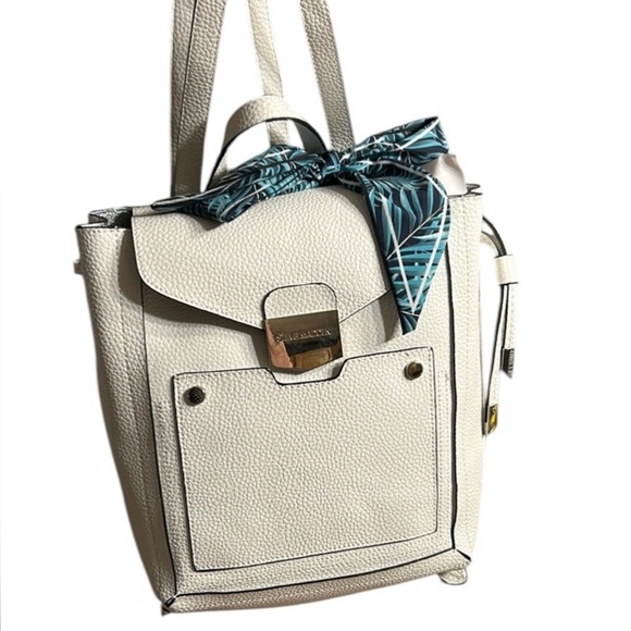 Steve Madden chunky white purse, backpack,like new!textured, academia,utility - Picture 1 of 16
